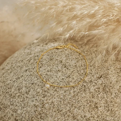 Minimalist Real Pearl Bracelet Bead Chain Gold Tiny