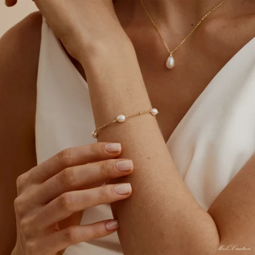 Dainty Pearl Bracelet Real Freshwater Gold Plated Bridesmaid